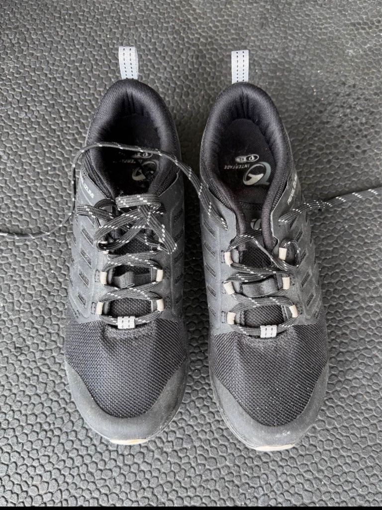 Men’s Pearl Izumi Cycling Shoes (Size 42 Eur)